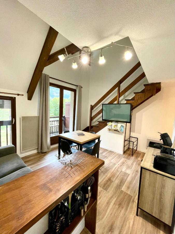 Duplex Du Pailhet, T3 Neuf, Vue Montagne, Parking, Navette Et 2 Velos A Disposition Gratuitement Bagneres-de-Luchon Экстерьер фото